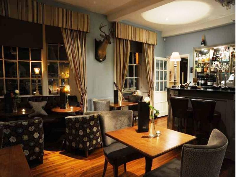 צ'יפינג קמפדן The Kings Hotel מראה חיצוני תמונה